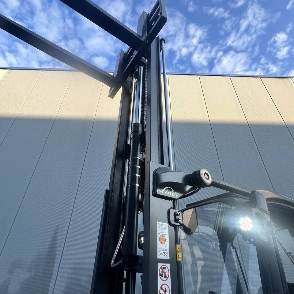 Linde E20PH-02 (386) EVO - Električni viljuškar: slika 3 Linde E20PH-02 (386) EVO - Električni viljuškar: slika 3