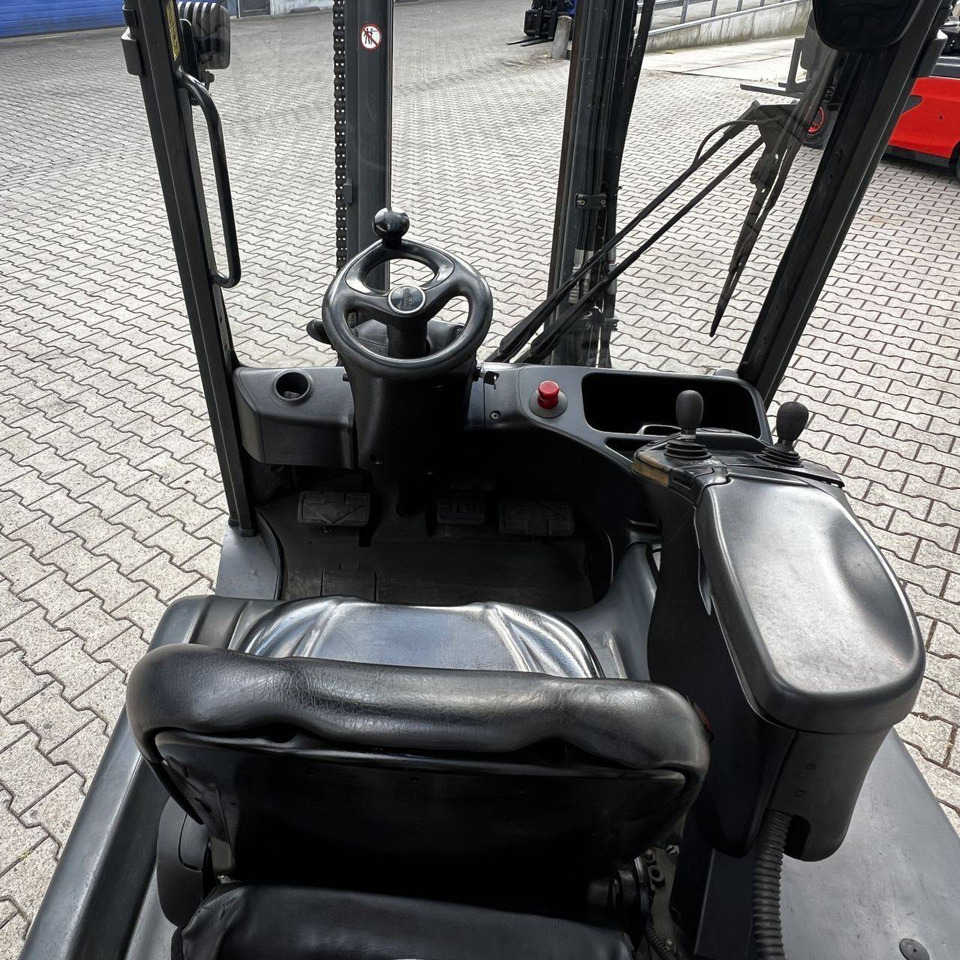 Linde E25L (387) - Električni viljuškar: slika 5 Linde E25L (387) - Električni viljuškar: slika 5