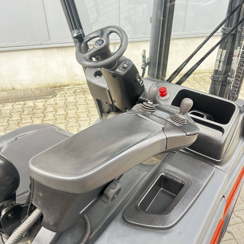 Linde E25L (387) - Električni viljuškar: slika 3 Linde E25L (387) - Električni viljuškar: slika 3