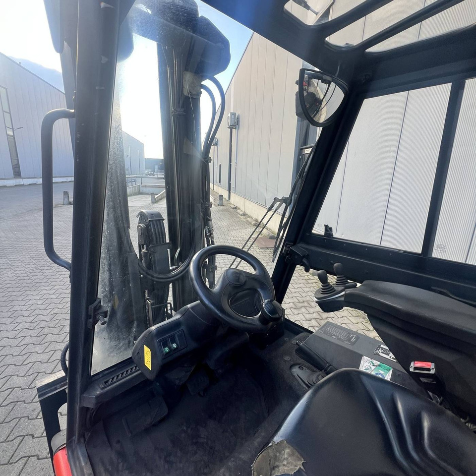 Linde E30 (336-02) - Električni viljuškar: slika 5 Linde E30 (336-02) - Električni viljuškar: slika 5