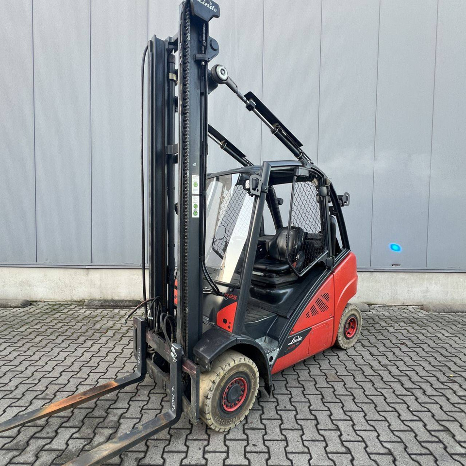 Linde H25T-02 (392) EVO - Gasni viljuškar: slika 1 Linde H25T-02 (392) EVO - Gasni viljuškar: slika 1