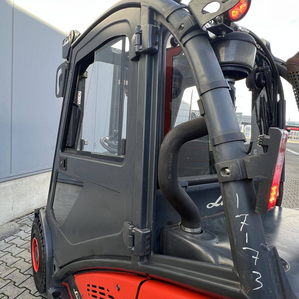 Dizel viljuškar Linde H30D-02 (393) EVO: slika 10