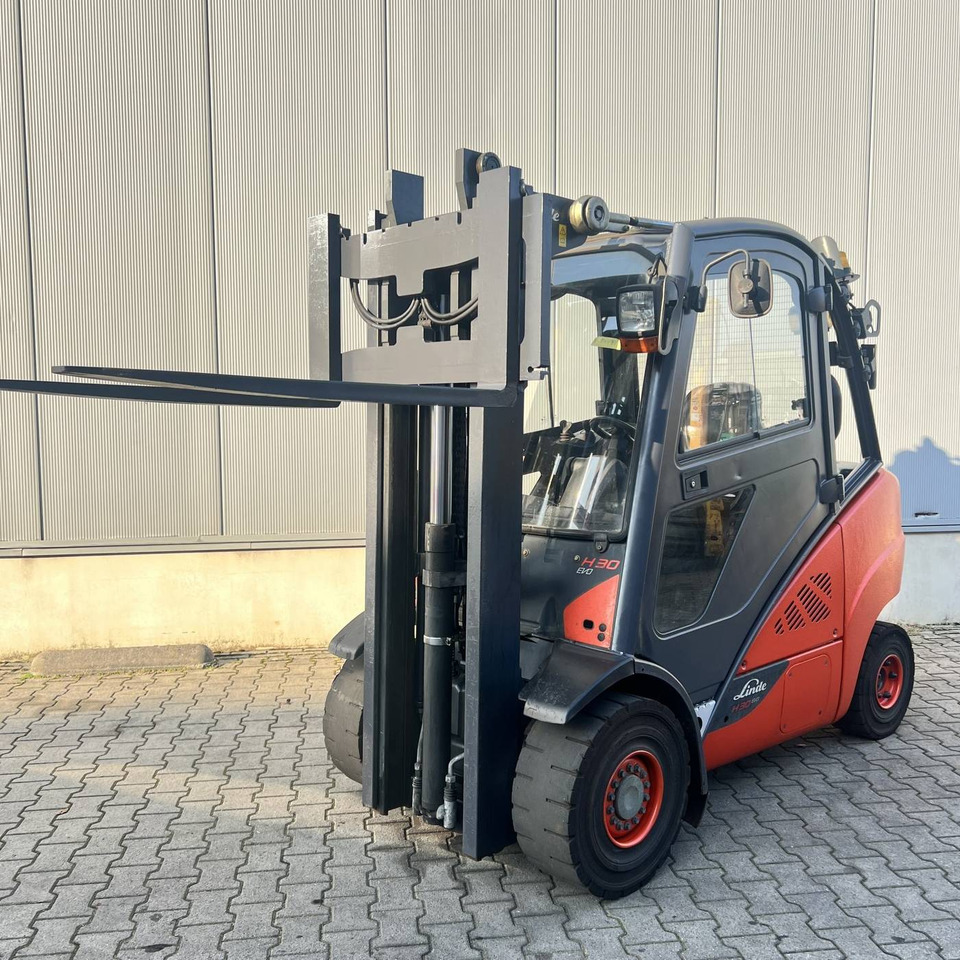Linde H30D (393-02) EVO - Dizel viljuškar: slika 1 Linde H30D (393-02) EVO - Dizel viljuškar: slika 1