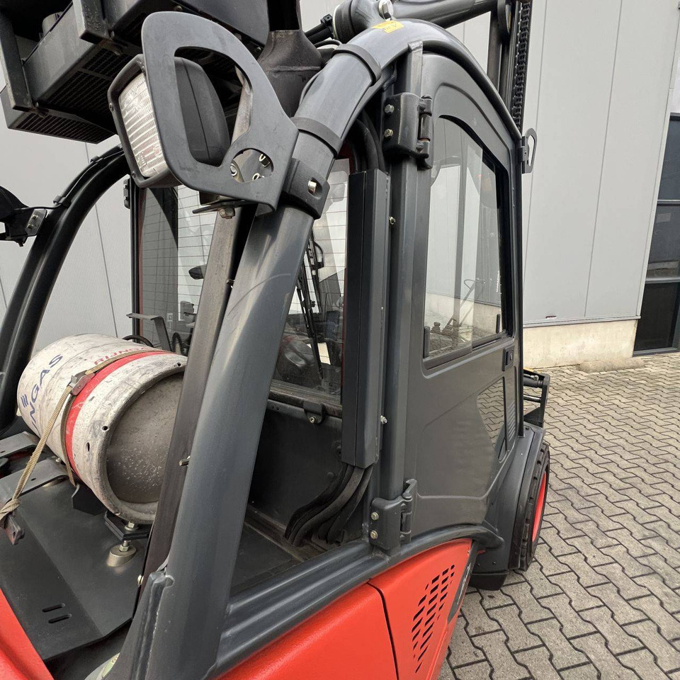 Linde H35T-02 (393) EVO - Gasni viljuškar: slika 4 Linde H35T-02 (393) EVO - Gasni viljuškar: slika 4