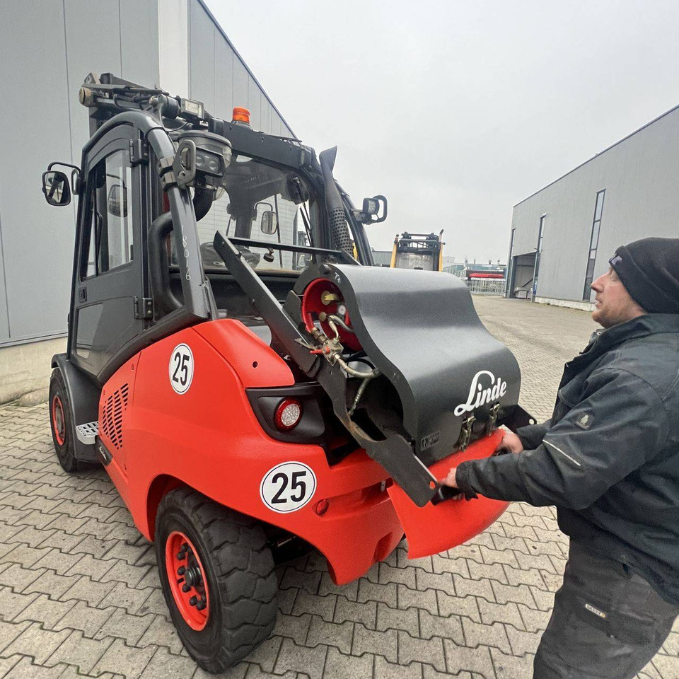 Linde H50T-02 (394) EVO - Gasni viljuškar: slika 4 Linde H50T-02 (394) EVO - Gasni viljuškar: slika 4