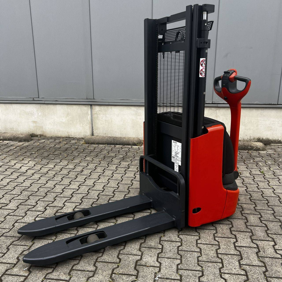 Linde L12 (1172) - Slagač: slika 2 Linde L12 (1172) - Slagač: slika 2