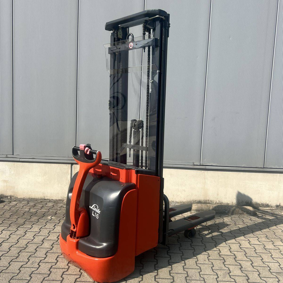 Linde L16i (372) - Slagač: slika 1 Linde L16i (372) - Slagač: slika 1