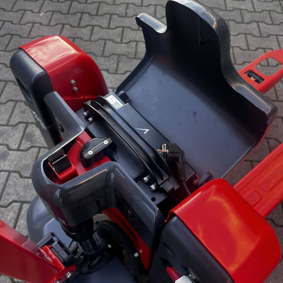 Linde MT15 (1133) - Kolica za palete: slika 5 Linde MT15 (1133) - Kolica za palete: slika 5