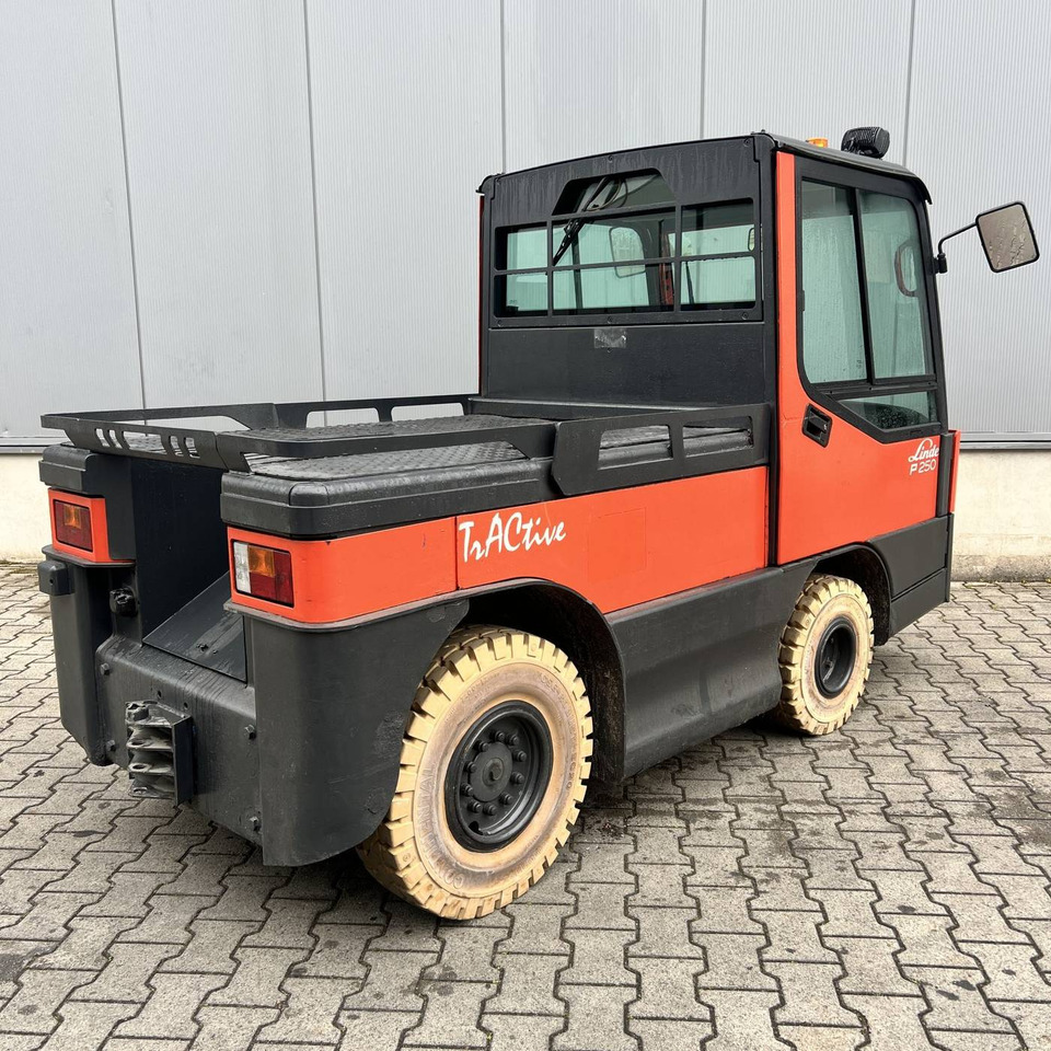 Linde P250 LWB (127) - Vučno vozilo: slika 2 Linde P250 LWB (127) - Vučno vozilo: slika 2