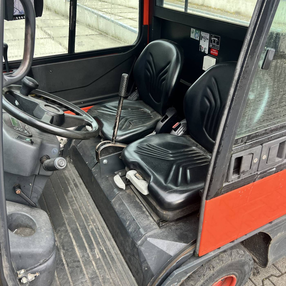 Linde P250 SWB (127) - Vučno vozilo: slika 3 Linde P250 SWB (127) - Vučno vozilo: slika 3