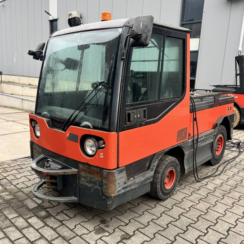 Linde P250 SWB (127) - Vučno vozilo: slika 1 Linde P250 SWB (127) - Vučno vozilo: slika 1