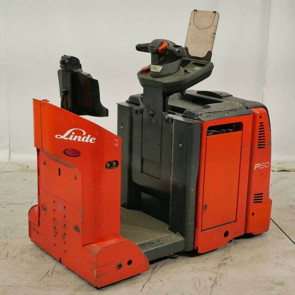 Linde P50C (1190) - Vučno vozilo: slika 2 Linde P50C (1190) - Vučno vozilo: slika 2