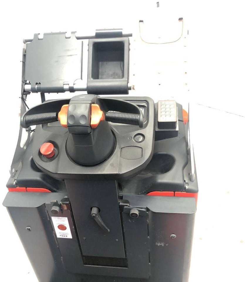 Linde P50C (1190) - Vučno vozilo: slika 4 Linde P50C (1190) - Vučno vozilo: slika 4
