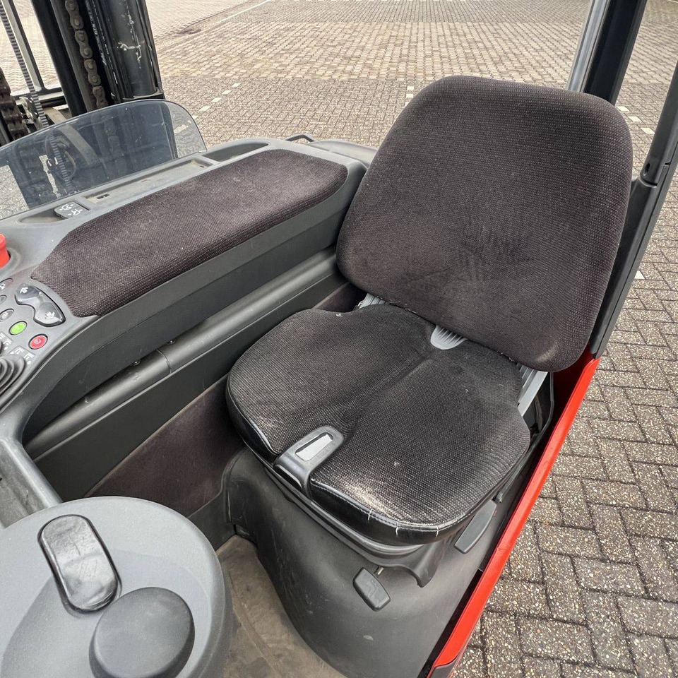Linde R14HD (1120) - Regalni viljuškar: slika 4 Linde R14HD (1120) - Regalni viljuškar: slika 4
