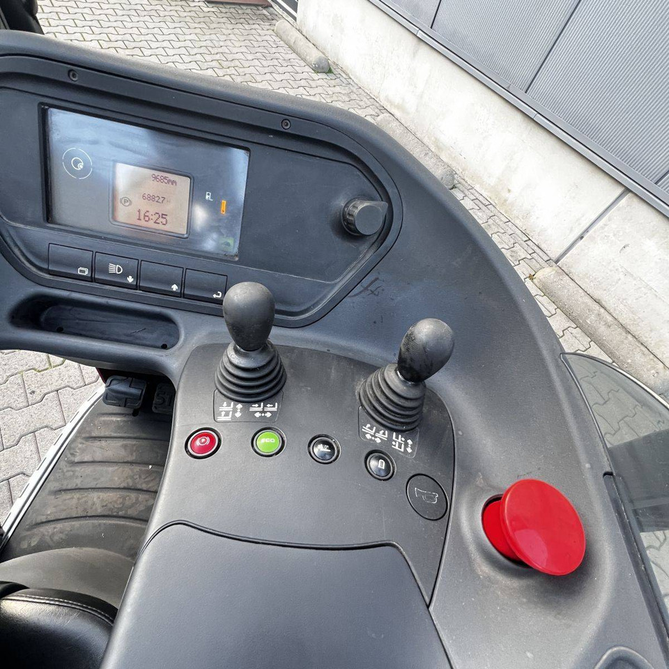 Linde R16 HD (1120) - Regalni viljuškar: slika 4 Linde R16 HD (1120) - Regalni viljuškar: slika 4