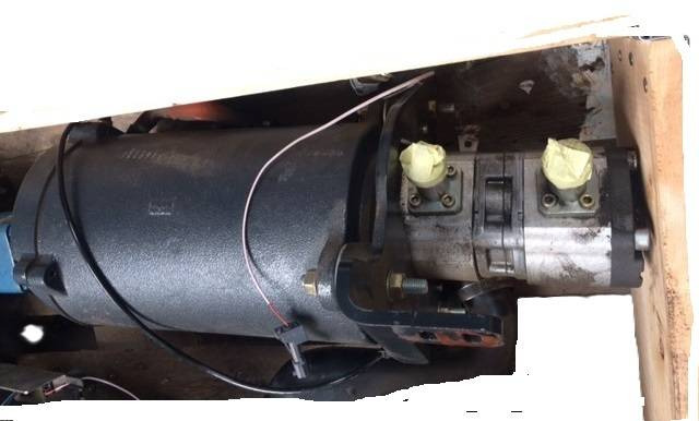 Pump motor for Linde Series 115/116 - Motor i delovi za Oprema za rukovanje materijalima: slika 2 Pump motor for Linde Series 115/116 - Motor i delovi za Oprema za rukovanje materijalima: slika 2