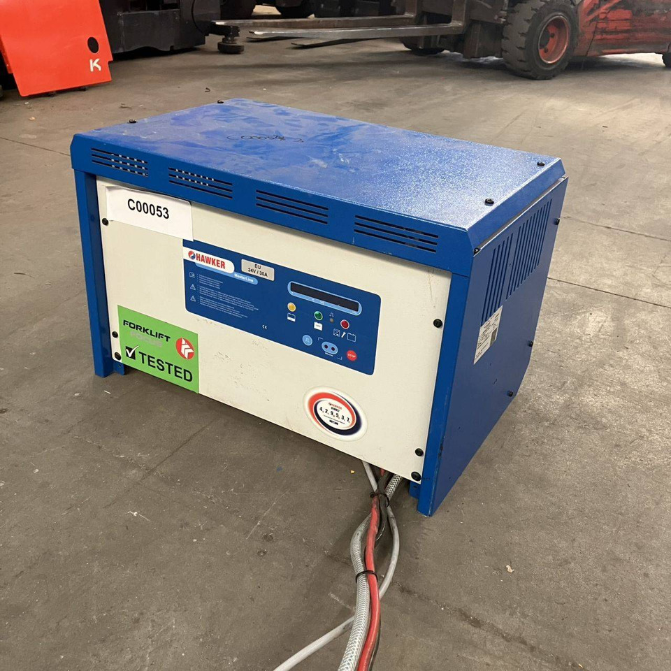 Hawker E24V/30A - Rezervni deo za Oprema za rukovanje materijalima: slika 1 Hawker E24V/30A - Rezervni deo za Oprema za rukovanje materijalima: slika 1