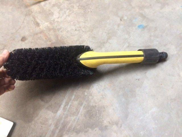 Kärcher Wheel Washing Brush - Rezervni deo za Mašina za čiščenje: slika 1 Kärcher Wheel Washing Brush - Rezervni deo za Mašina za čiščenje: slika 1