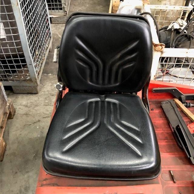 Seat for Linde P60, Series 126 - Sedište za Oprema za rukovanje materijalima: slika 1 Seat for Linde P60, Series 126 - Sedište za Oprema za rukovanje materijalima: slika 1