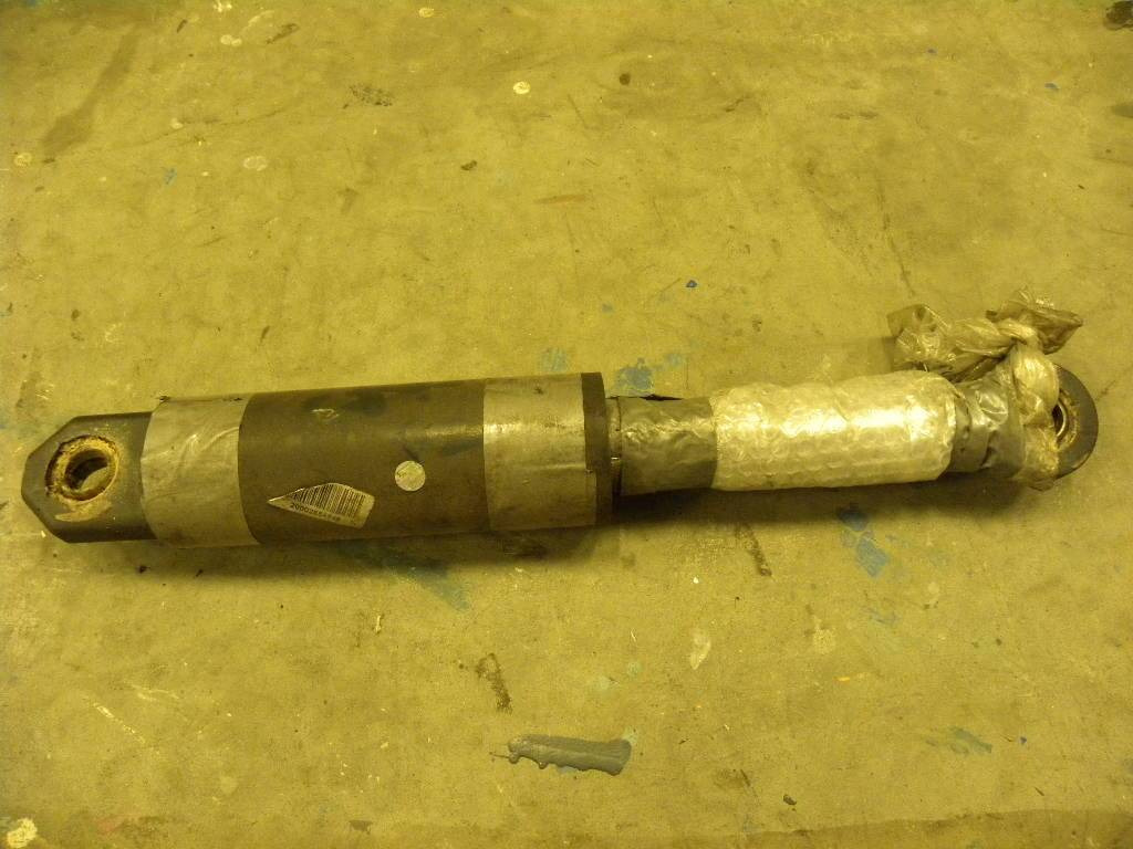 Tilt cylinder for Still R60-45 - Hidraulični cilindar za Oprema za rukovanje materijalima: slika 1 Tilt cylinder for Still R60-45 - Hidraulični cilindar za Oprema za rukovanje materijalima: slika 1