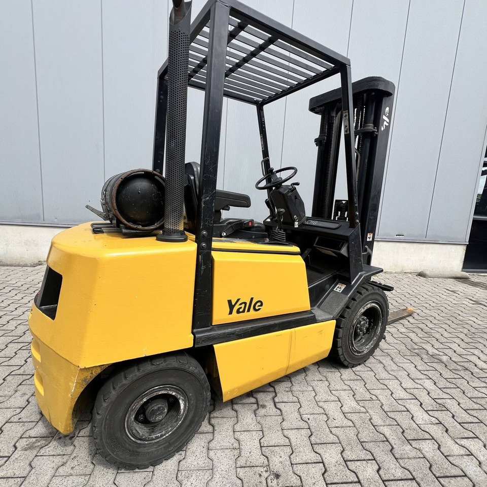 Yale GLP30TF - Gasni viljuškar: slika 2 Yale GLP30TF - Gasni viljuškar: slika 2