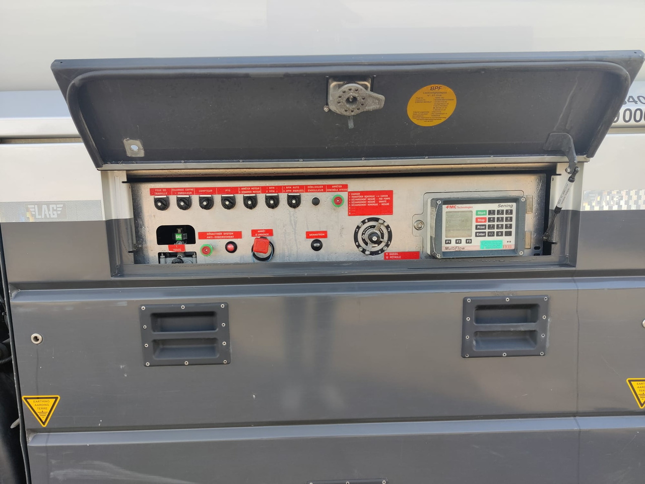 Kamion cisterna MERCEDES Actros: slika 13