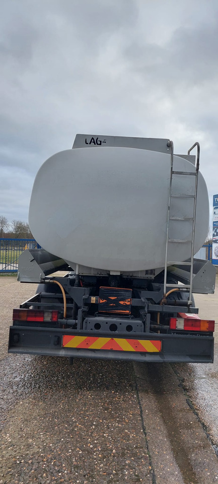 Kamion cisterna MERCEDES: slika 9