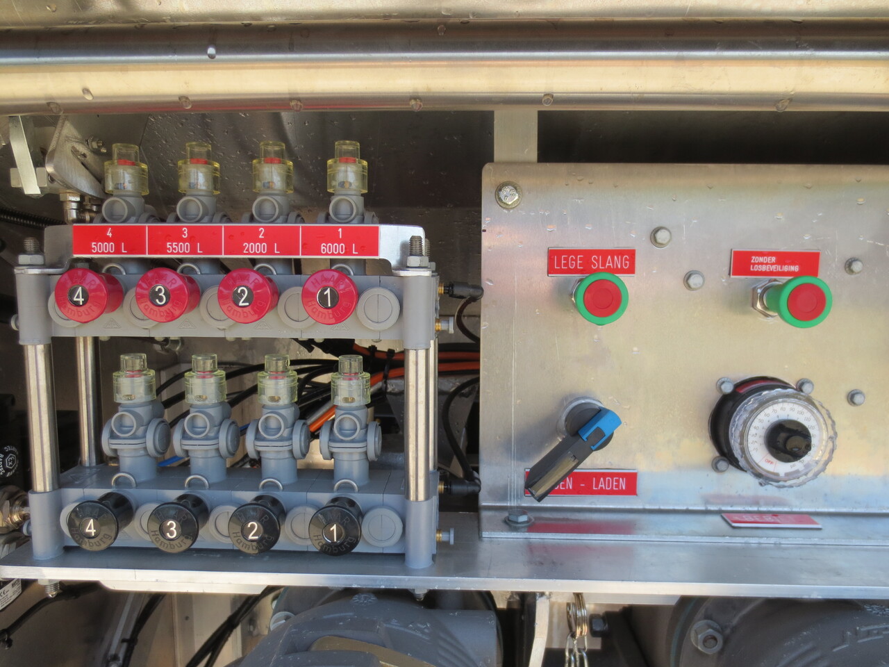 SCANIA G370 - Kamion cisterna: slika 2 SCANIA G370 - Kamion cisterna: slika 2