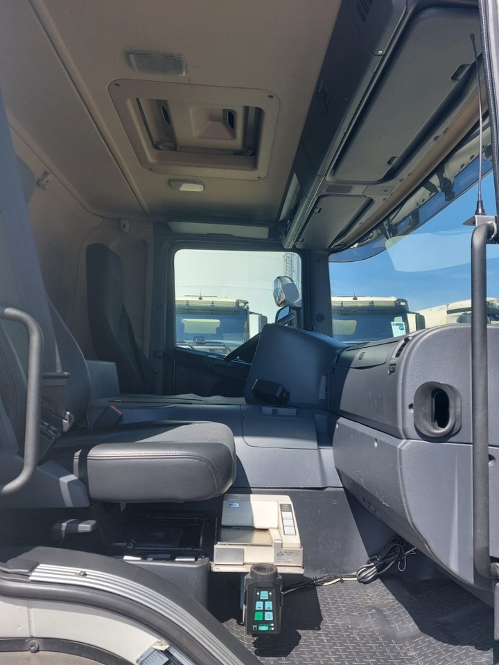 SCANIA PRT - Kamion cisterna: slika 3 SCANIA PRT - Kamion cisterna: slika 3