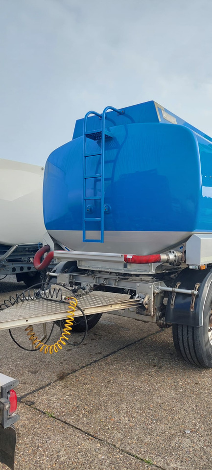 STOKOTA - Prikolica cisterna: slika 4 STOKOTA - Prikolica cisterna: slika 4