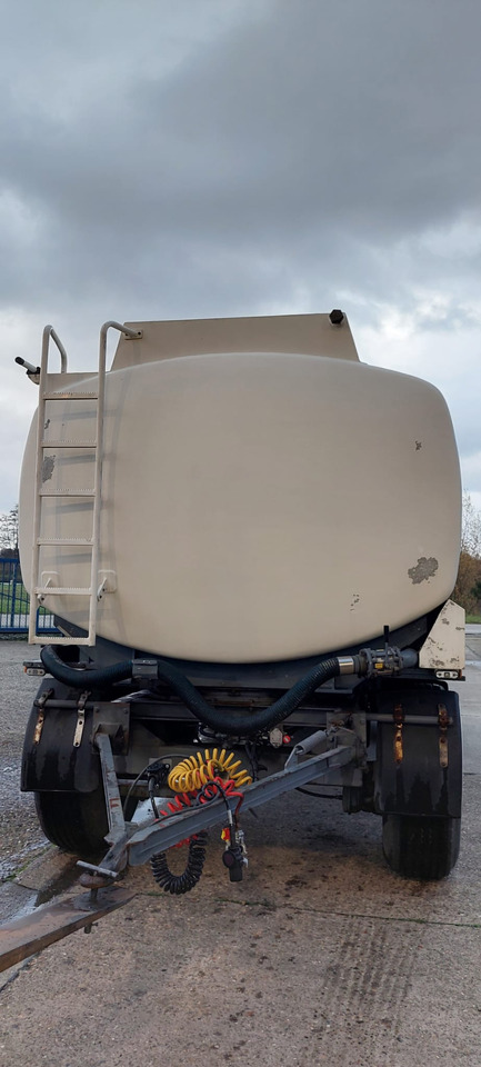 STOKOTA - Prikolica cisterna: slika 2 STOKOTA - Prikolica cisterna: slika 2