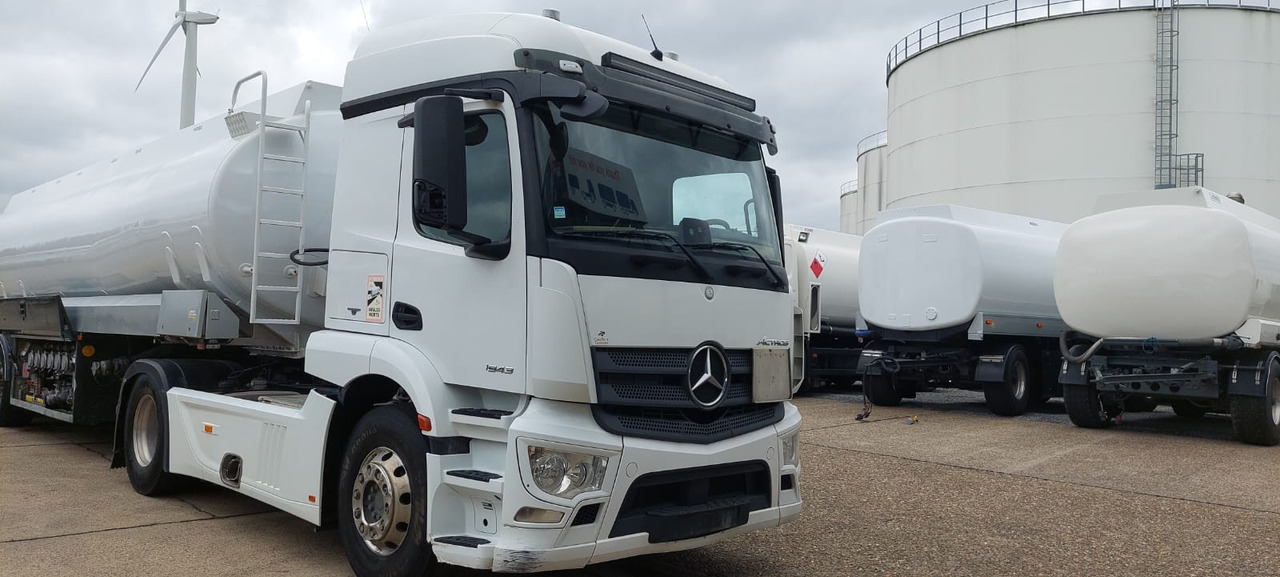 MERCEDES Actros - Tegljač: slika 3 MERCEDES Actros - Tegljač: slika 3