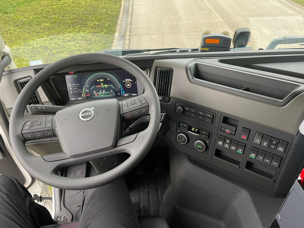 VOLVO FM - Kamion cisterna: slika 2 VOLVO FM - Kamion cisterna: slika 2
