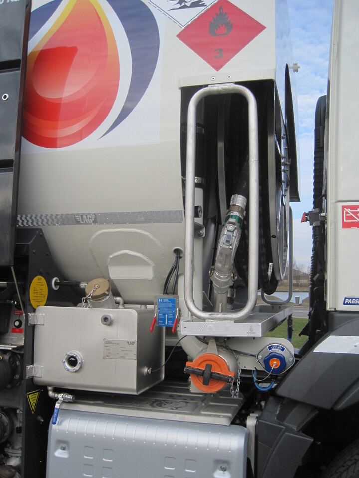 Volvo FM - Kamion cisterna: slika 2 Volvo FM - Kamion cisterna: slika 2