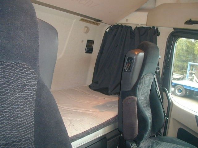 Mercedes-Benz 1843 - Tegljač: slika 5 Mercedes-Benz 1843 - Tegljač: slika 5