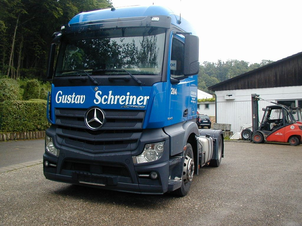 Mercedes-Benz Actros 1843 - Tegljač: slika 2 Mercedes-Benz Actros 1843 - Tegljač: slika 2