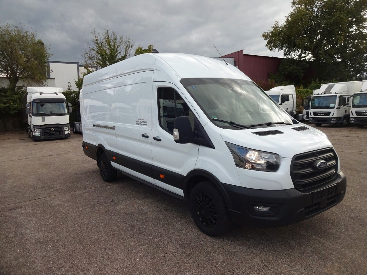 Ford Transit Kasten L4H2, Klima, Tempomat, Kamera - Furgon: slika 1 Ford Transit Kasten L4H2, Klima, Tempomat, Kamera - Furgon: slika 1