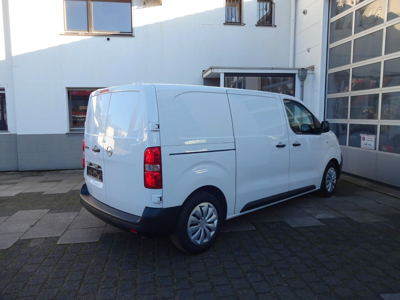 Mali kombi Opel Opel 5 x Vivaro Kasten L1H1, Klima, PDC,: slika 7
