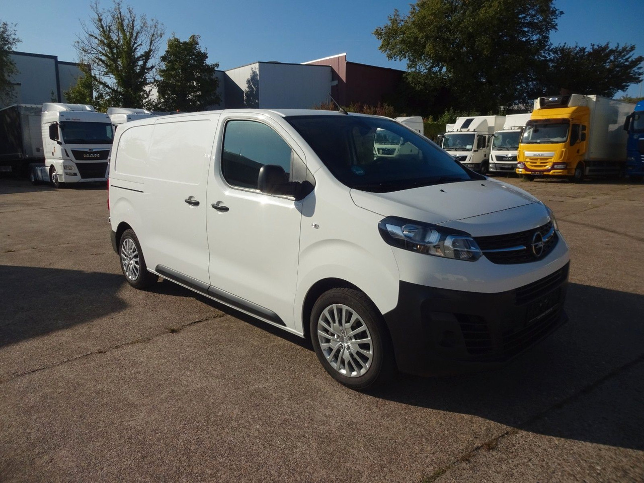 Opel Vivaro Kasten L1H1, Klima, PDC, - Mali kombi: slika 3 Opel Vivaro Kasten L1H1, Klima, PDC, - Mali kombi: slika 3