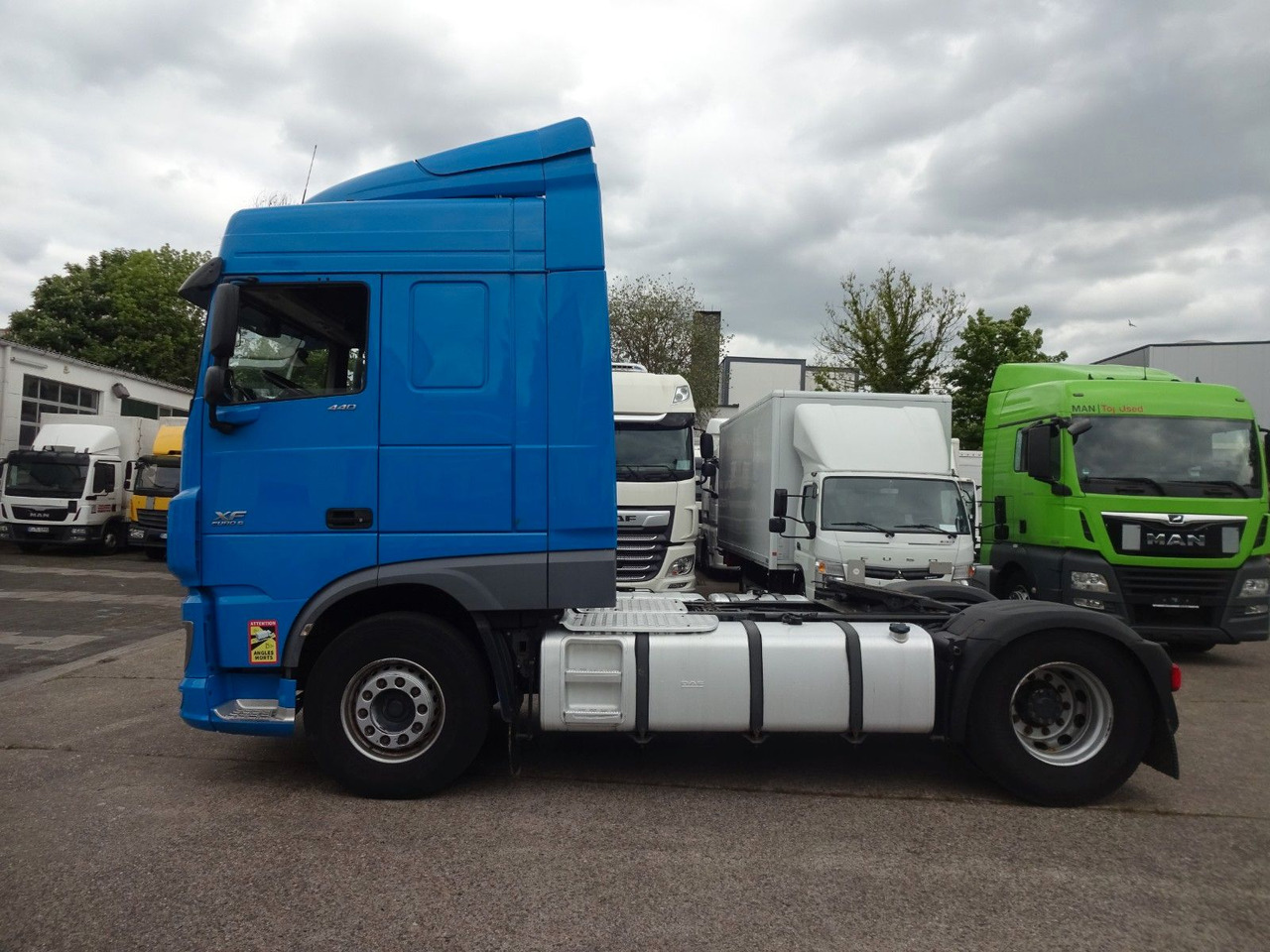 DAF XF 440, SC, Klima, 2 x Tank, Intarder, Standklim - Tegljač: slika 5 DAF XF 440, SC, Klima, 2 x Tank, Intarder, Standklim - Tegljač: slika 5