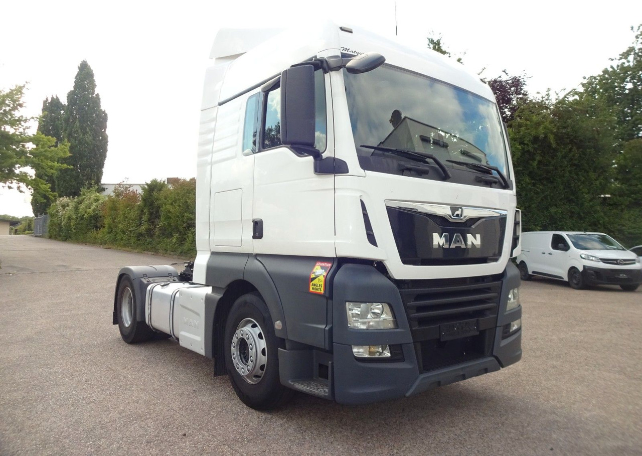 MAN 3 x TGX 18.470, XLX, Intarder, ACC, 2 Tank - Tegljač: slika 2 MAN 3 x TGX 18.470, XLX, Intarder, ACC, 2 Tank - Tegljač: slika 2