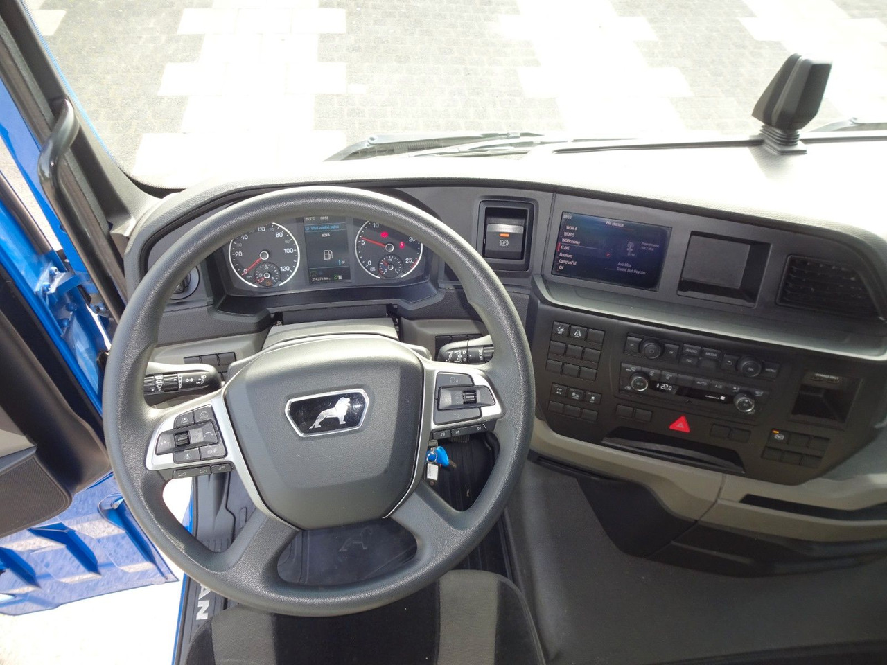 Tegljač MAN TGX 18.470, XLX, ACC, 2 x Tank: slika 9 Tegljač MAN TGX 18.470, XLX, ACC, 2 x Tank: slika 9