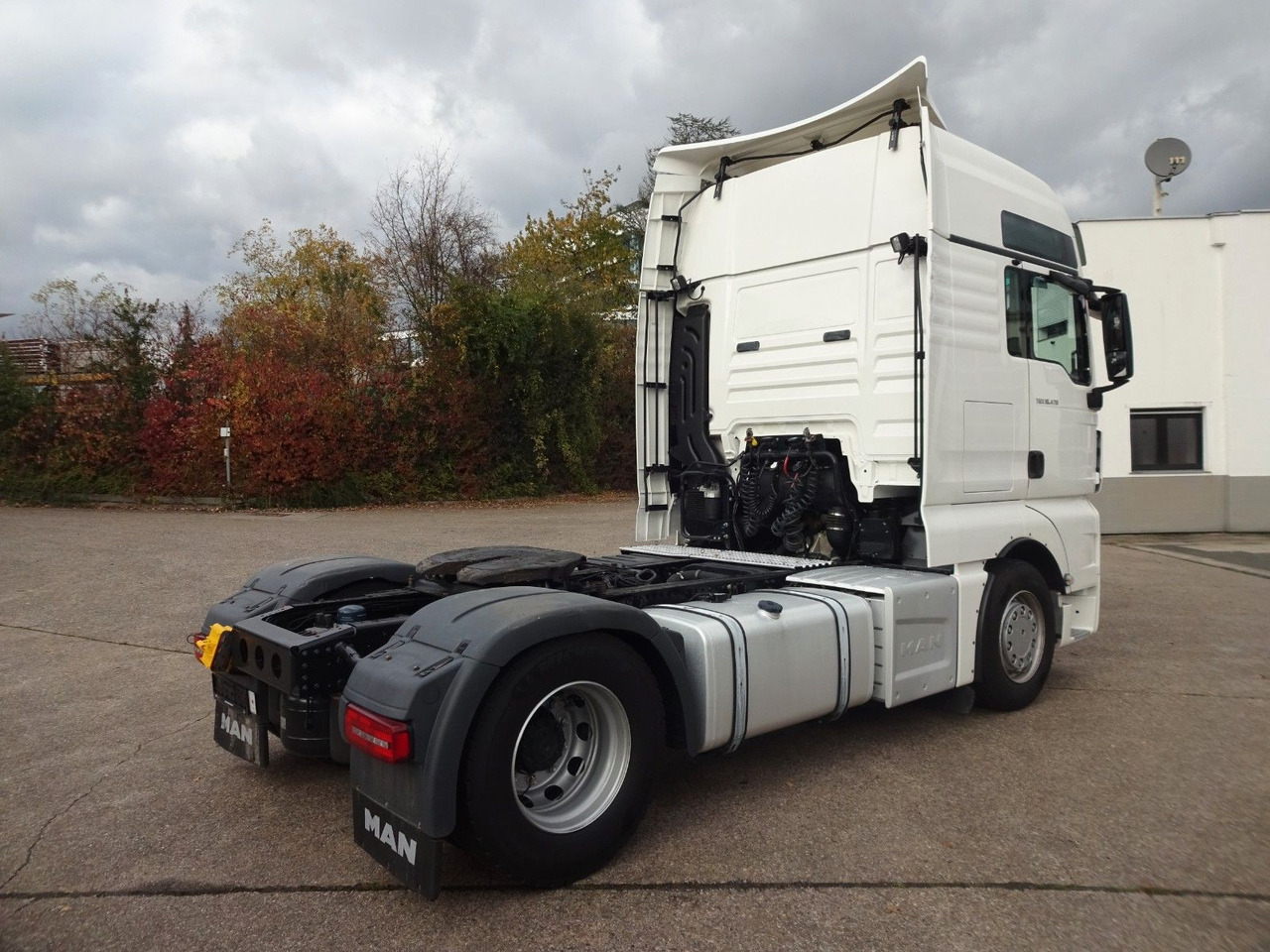 MAN TGX 18.470, XXL, Retarder, ACC, 2 x Tank - Tegljač: slika 5 MAN TGX 18.470, XXL, Retarder, ACC, 2 x Tank - Tegljač: slika 5