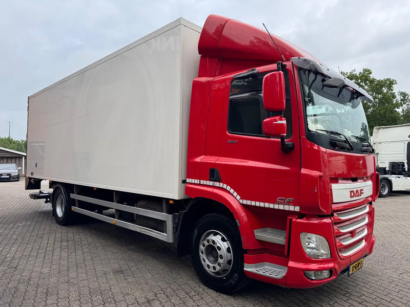 DAF CF 260 4X2 7.6 Frigoblock FK12 -25 Trennwand 2T LBW, HEIWO, Top condition - Izotermički kamion: slika 2 DAF CF 260 4X2 7.6 Frigoblock FK12 -25 Trennwand 2T LBW, HEIWO, Top condition - Izotermički kamion: slika 2