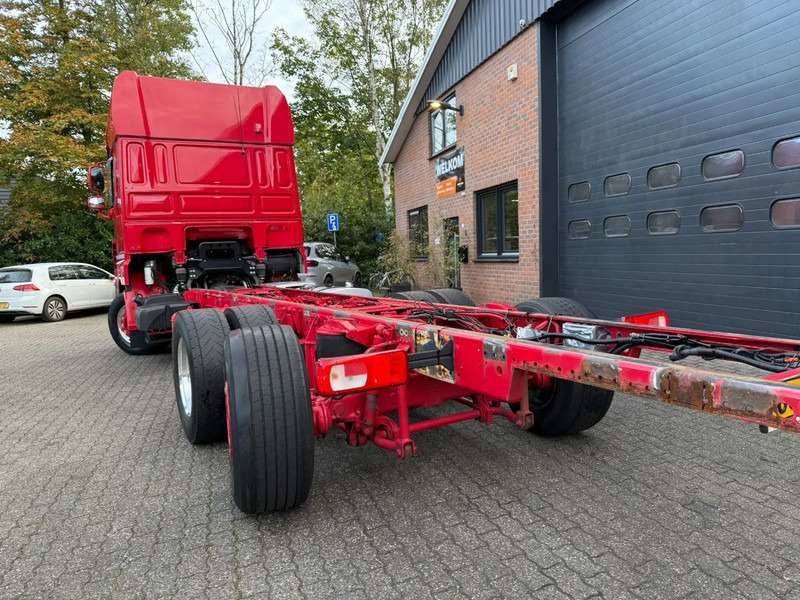 DAF XF 530 6X2 FAS Full air Alcoa Retarder Stuuras 7.6M Chassis NL Truck - Kamion sa golom šasijom i zatvorenom kabinom: slika 5 DAF XF 530 6X2 FAS Full air Alcoa Retarder Stuuras 7.6M Chassis NL Truck - Kamion sa golom šasijom i zatvorenom kabinom: slika 5