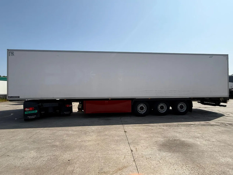 LAMBERET Thermo King SLXi Spectrum Multi-temp Trennwand Palletkisten - Izotermička poluprikolica: slika 2 LAMBERET Thermo King SLXi Spectrum Multi-temp Trennwand Palletkisten - Izotermička poluprikolica: slika 2