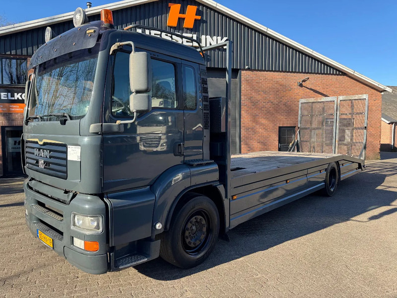 MAN TGA 18.350 830CM Oprijwagen Machinery transporter Hydraulische klep, nieuwe APK 3-6-2026 - Kamion za prevoz automobila: slika 1 MAN TGA 18.350 830CM Oprijwagen Machinery transporter Hydraulische klep, nieuwe APK 3-6-2026 - Kamion za prevoz automobila: slika 1