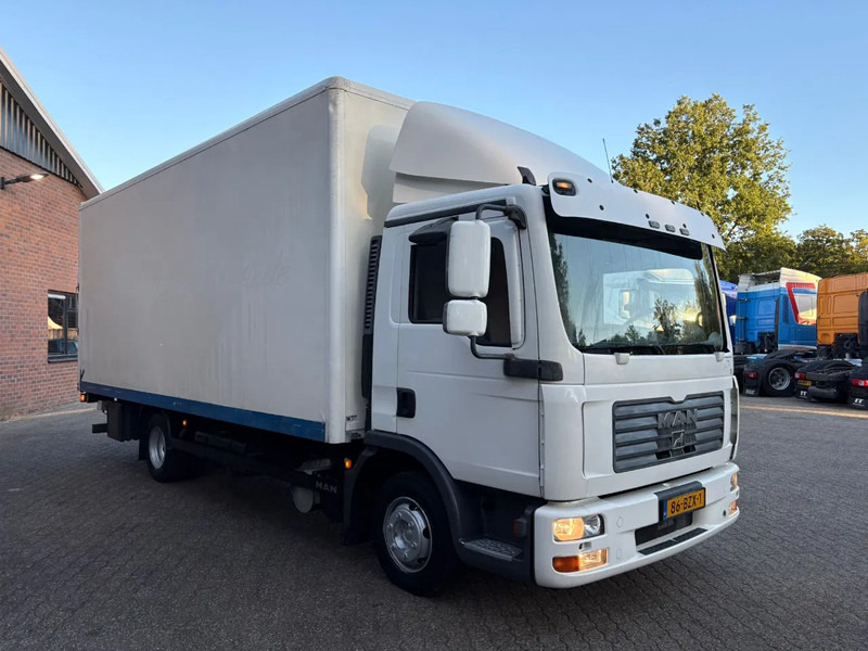 MAN TGL 8.240 Cargolift Laadklep NL Truck APK/TUV 02-2026 - Kamion sa zatvorenim sandukom: slika 2 MAN TGL 8.240 Cargolift Laadklep NL Truck APK/TUV 02-2026 - Kamion sa zatvorenim sandukom: slika 2