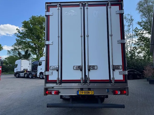 Mercedes-Benz 2748 6X2 Bigspace AHK 598.765M! 8.1M Heiwo box, Stuuras, Top condition - Kamion sa zatvorenim sandukom: slika 4 Mercedes-Benz 2748 6X2 Bigspace AHK 598.765M! 8.1M Heiwo box, Stuuras, Top condition - Kamion sa zatvorenim sandukom: slika 4