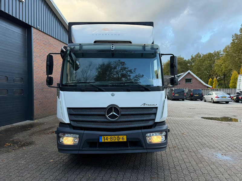 Mercedes-Benz Atego 1318 4X2 BDF Koffer Standairco 2.000KG LBW APK 07-2026 - Kamion sa zatvorenim sandukom: slika 3 Mercedes-Benz Atego 1318 4X2 BDF Koffer Standairco 2.000KG LBW APK 07-2026 - Kamion sa zatvorenim sandukom: slika 3